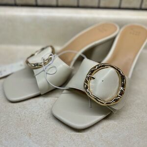 Elegant Cream Slide Sandals with Gold Accent